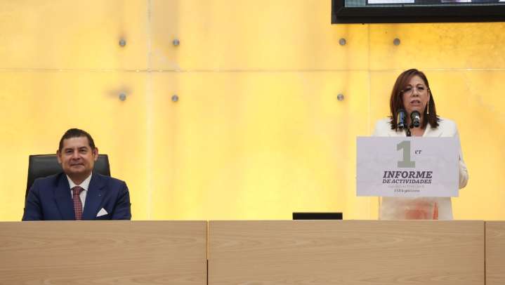 Laura Artemisa presenta su primer informe al frente del Congreso de Puebla