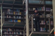 Reabren biblioteca Vasconcelos; llegan a un acuerdo con el sindicato
