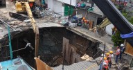 Estiman hasta 20 días para reparar mega socavón en Renovación, Iztapalapa