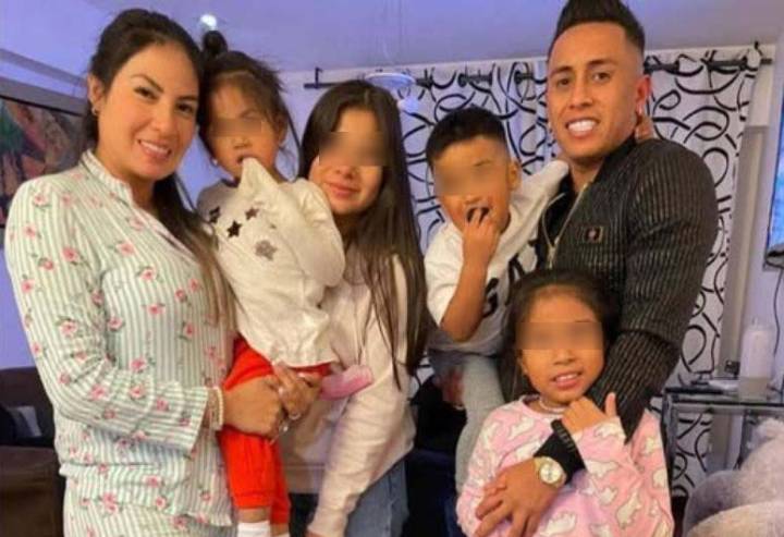 ‘Chotea’ a Pamela y viene a ver a hijos