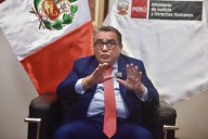 Fiscal de la Nación denuncia constitucionalmente al ministro Santiváñez