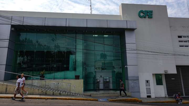 ¿A Qué Hora Regresará la Luz en Yucatán, Quintana Roo y Campeche Tras Apagón Masivo Hoy?