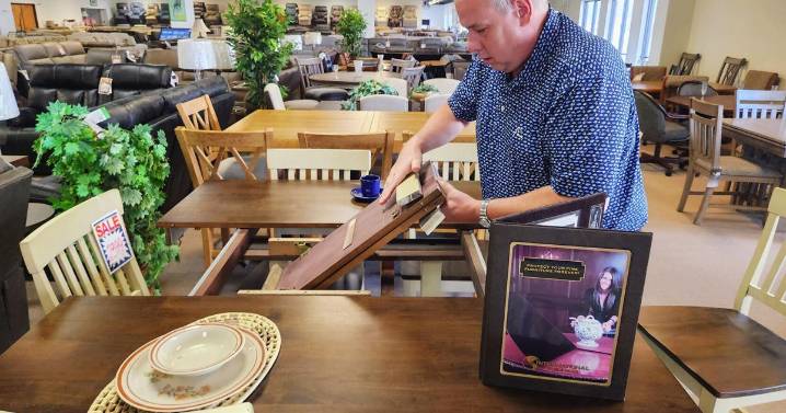 Joplin’s Wayside Furniture shares popular furniture, decor trends
