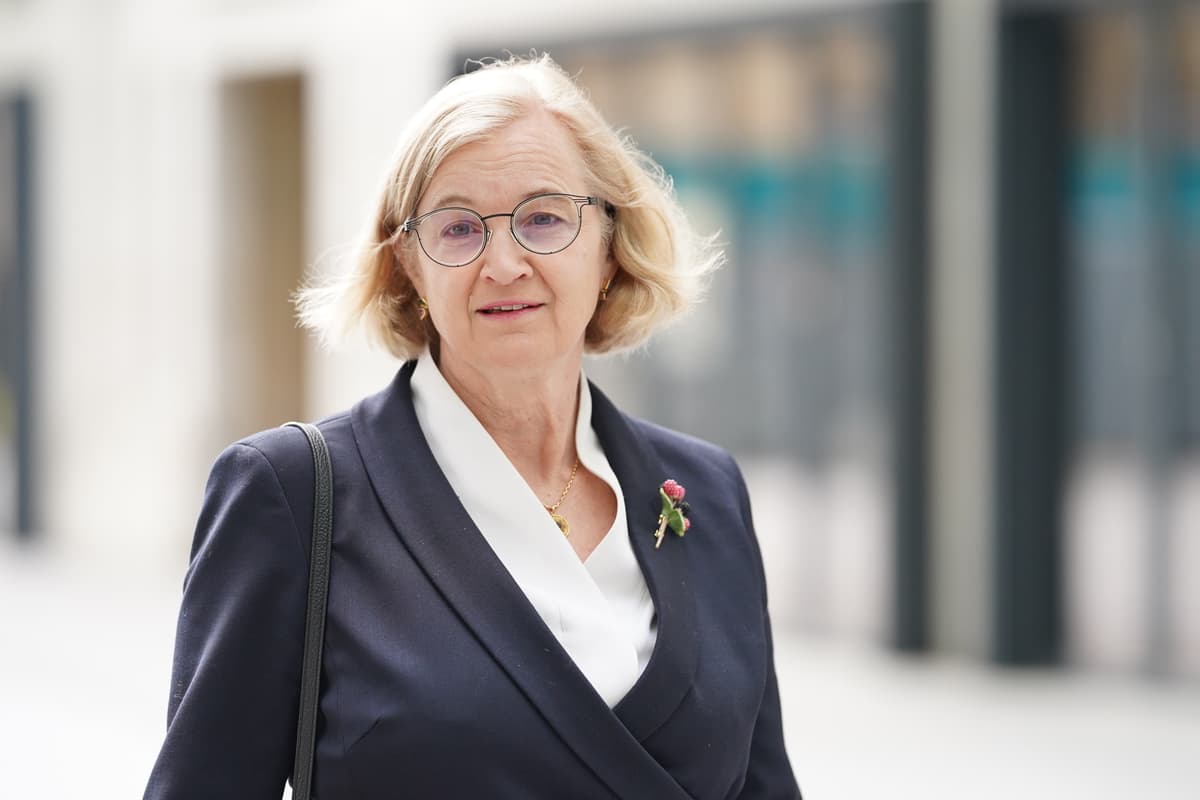 Teachers union rejects claim schools are ‘encouraging children to find problems’