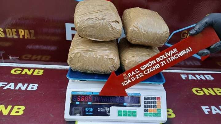 FANB incauta más de 5 kilos de droga escondida en alimento para gatos en Táchira