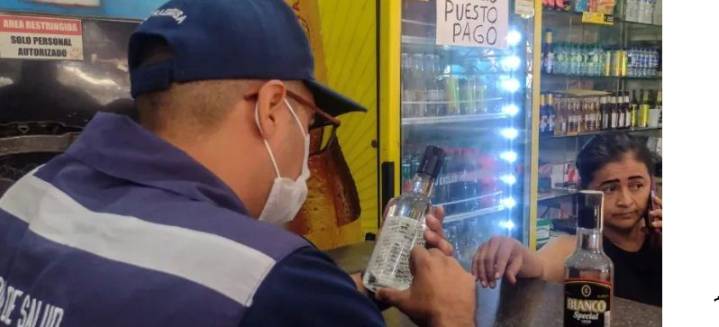Una intoxicación masiva con alcohol artesanal deja al menos 11 muertos en Barranquilla