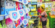 El Gobierno de Javier Milei eliminó 71 normas comerciales, entre ellas Precios Justos y la Ley de Góndolas