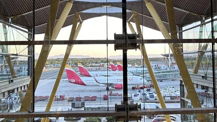 Ni Ryanair ni Volotea: esta es la aerolínea más puntual para viajar a Canarias en 2025