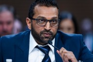 El director del FBI se defiende de las críticas por la investigación del asesinato de Kirk