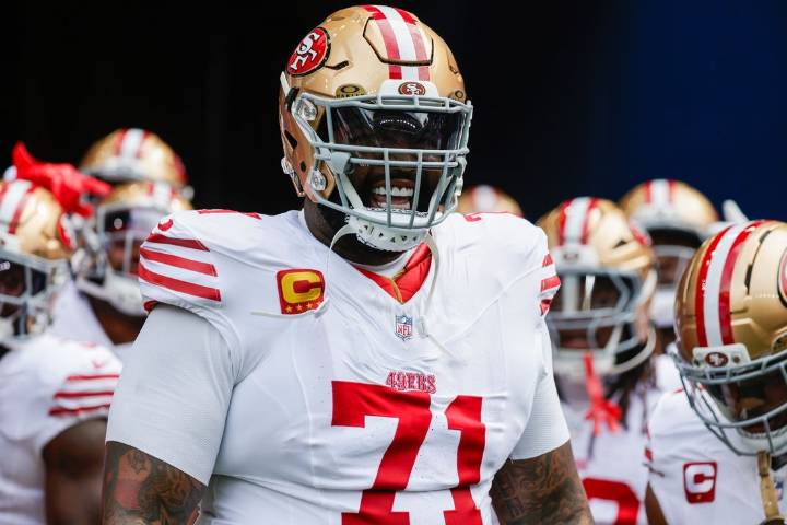 Deadspin | 49ers LT Trent Williams, WR Jauan Jennings active vs. Saints