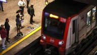 Metro de Santiago normaliza servicio en Línea 1 tras casi una hora