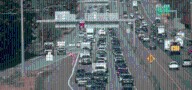 Crash closes all lanes of I-205 S near Vancouver