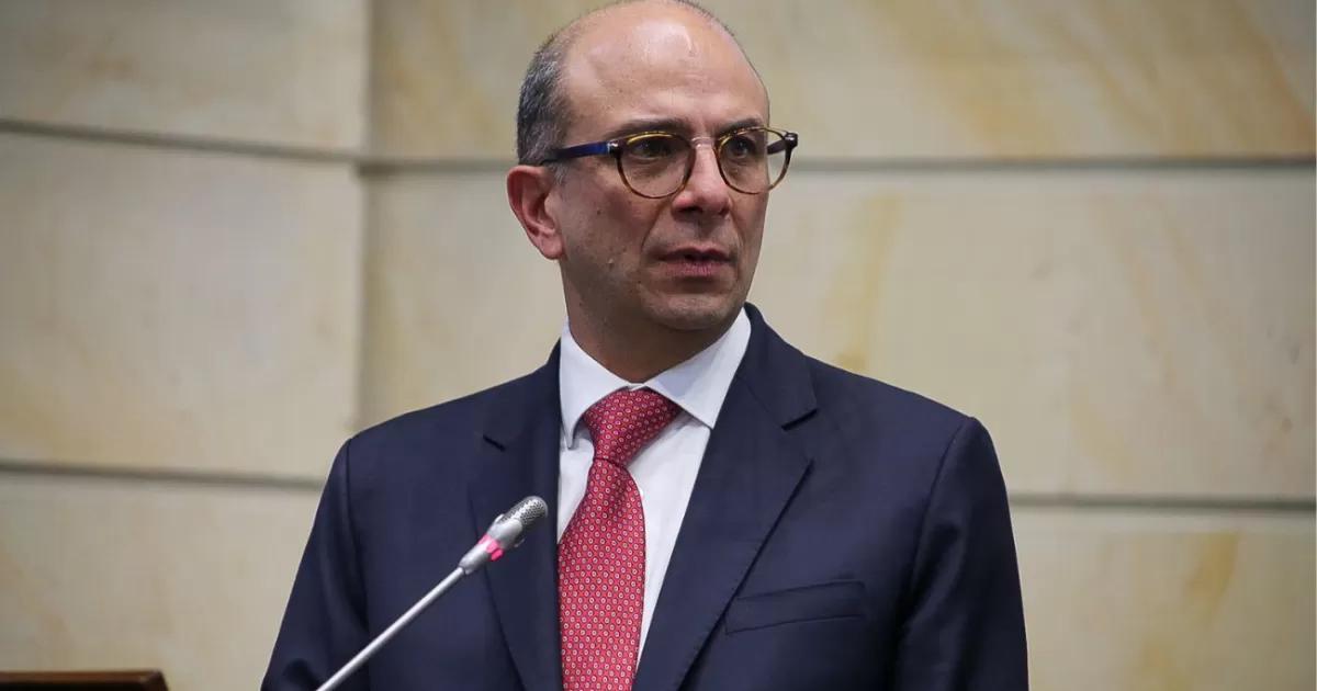Ganadores y perdedores en la elección de Carlos Camargo