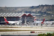 Barajas y el Prat copan la inversión histórica de Aena en aeropuertos y desata las críticas de Comunidad Valenciana y Andalucía