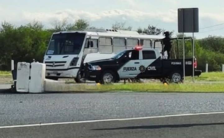 Hallaron restos humanos en autopista Cadereyta
