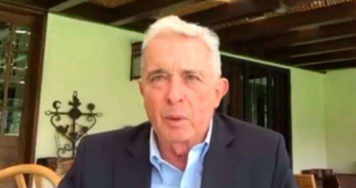 La Corte Suprema confirmó decisión del Tribunal que otorgó la libertad a Uribe