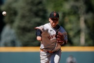 Deadspin | Drew Gilbert, Kai-Wei Teng lift Giants past lowly Rockies