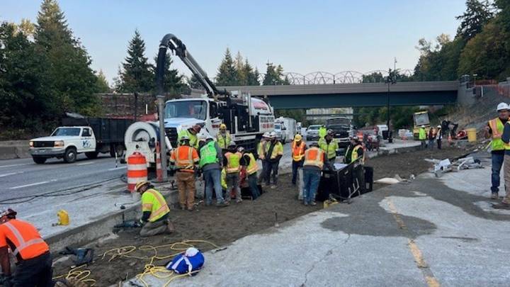 I-405 lane restrictions in effect in Bellevue, WA
