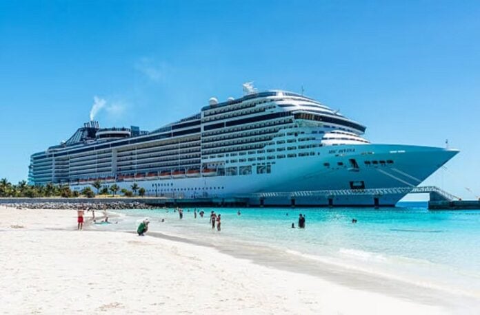 Hombre salta de crucero en Puerto Rico para evitar pagar una deuda de juego