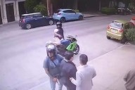Asaltan dos motociclistas a cuatro hombres en la Del Valle