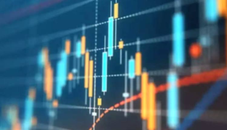 Markets End Flat Ahead Of RBI Policy Outcome; Banking, Financial Services Stocks Rise