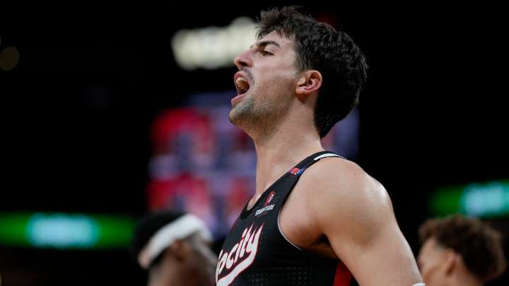 Blazers’ Deni Avdija leads Israel to knockout stage at EuroBasket