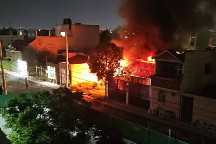 Casa asegurada en Mineral de la Reforma se incendió; ¿qué provocó las llamas?