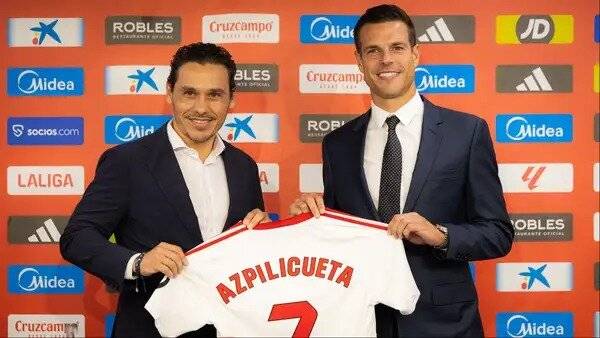 La meta de Azpilicueta: dejar un Sevilla "mejor"