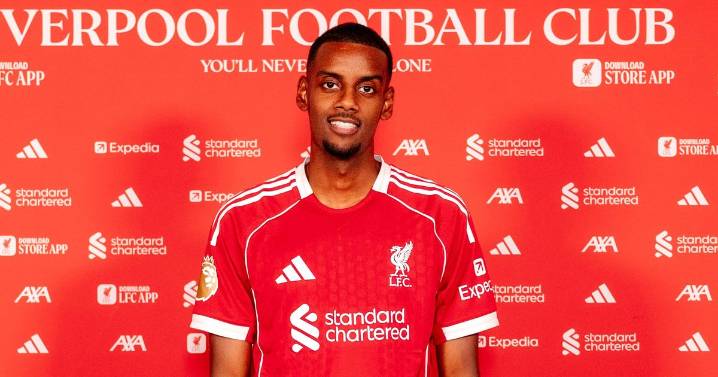 Liverpool's dressing room react to Alexander Isak's £125m transfer with clear message