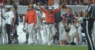 Jackson Arnold throws 3 TDs and Auburn overwhelms Ball State 42