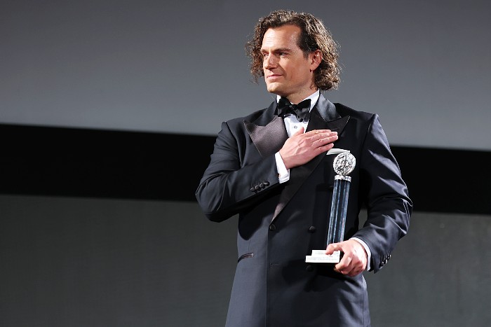 Henry Cavill's 'Highlander' Reboot Will Chop Off Heads at a Later Date
