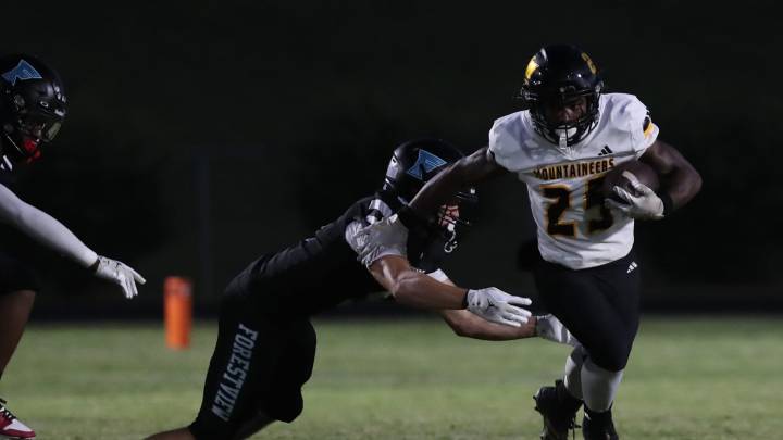 Watch highlights from Kings Mountain football's win at…