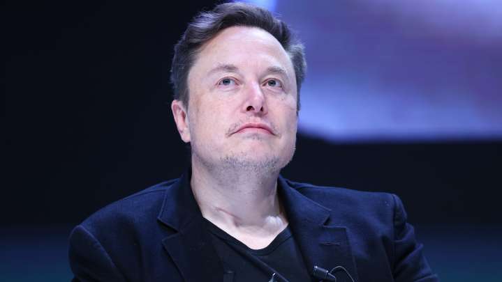Tragic Details About Elon Musk's Childhood