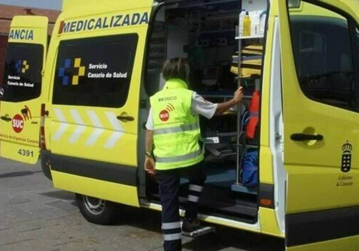 Grandes retenciones en la GC-3 dirección Arucas por la caída de un motorista