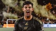 Carlos Vela recibe homenaje de LAFC; la noche del bombardero