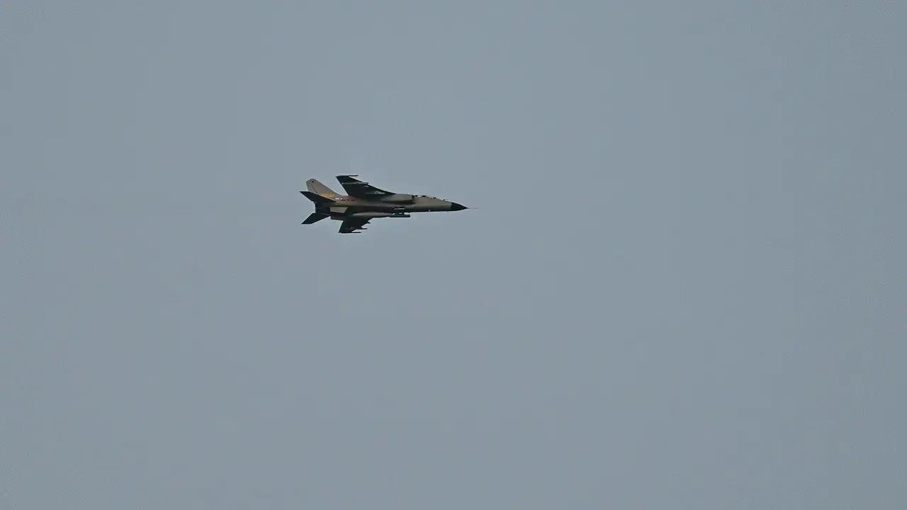 Taiwan reports Chinese aircraft, five naval vessels near its waters