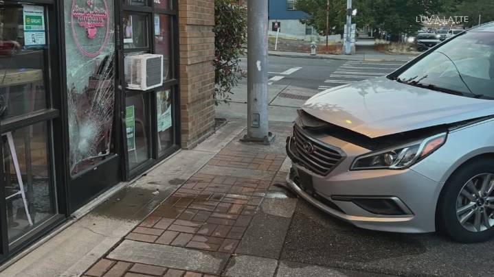 Tacoma businesses reopening after car crashes