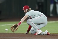 Bohm has 3 RBIs in return, Buehler good in relief as Phillies win 8-2, hurting D-backs playoff hopes – Winnipeg Free Press