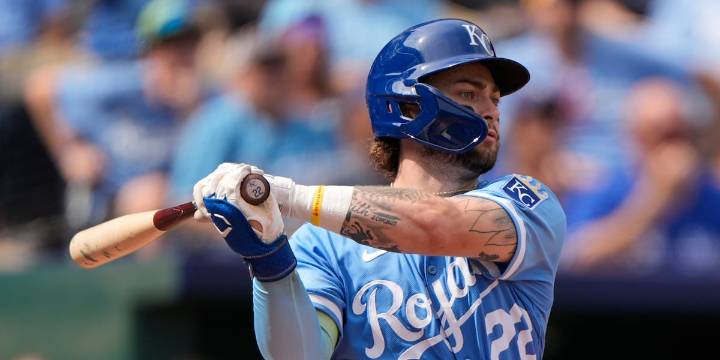 American League-best Blue Jays beat Royals 8-5 and clinch their 1st postseason berth since 2023