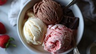 Adiós a la licuadora: cómo hacer helado casero con 2 ingredientes en minutos