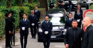 Luto por Giorgio Armani, así ha sido su funeral en la pequeña localidad donde nació