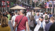 Los municipios canarios rebajan en doce años un 81% su 'agujero' con los bancos