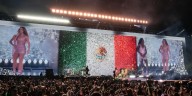 Shakira concretó su récord en el estadio GNP Seguros en una noche de lágrimas y mariachi