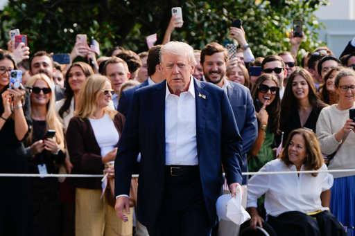 Government shutdown draws closer as congressional leaders head to the White House