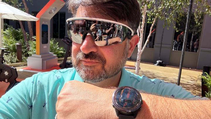 Meta's Oakley Vanguard Sports Glasses Tried to Turn Me Into Xtreme Sports Guy