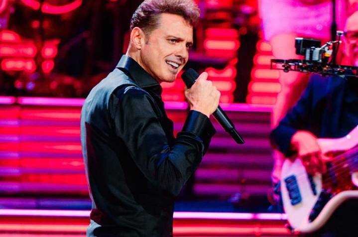 Luis Miguel brilla en Septiembre, la música de "El Sol" es la favorita para las Fiestas Patrias
