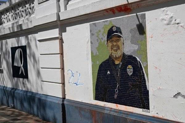 Vandalizaron el mural de Maradona en el estadio de Gimnasia La Plata