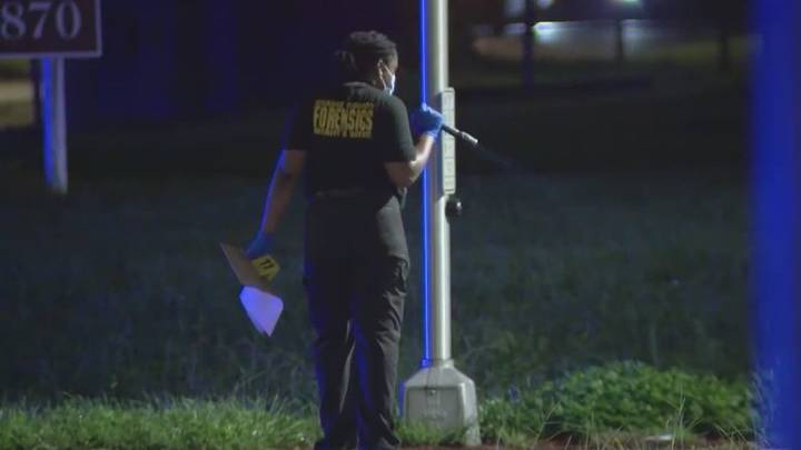 Teen found shot inside crashed car in Orange County dies, deputies say