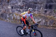 Egan Bernal: "El triunfo ante Landa es una bonita historia que contaré a mis nietos"