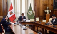Suspenden votación de proyecto que busca penalizar difusión de chats y correos en medios